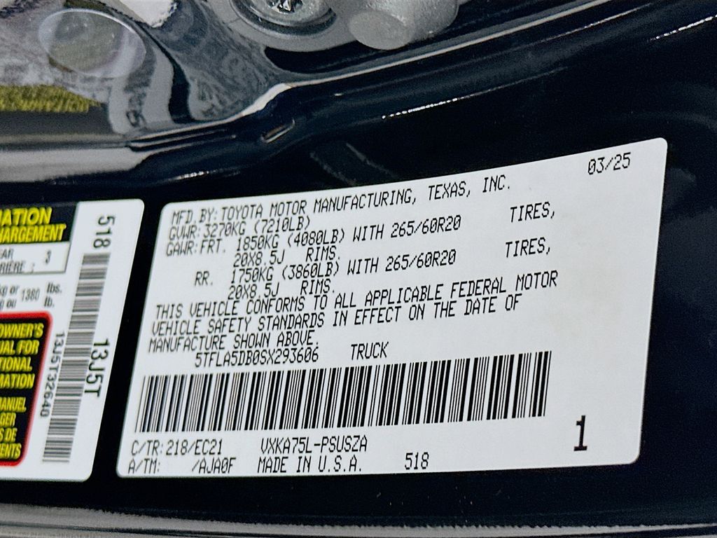 Thumbnail: 2025 Toyota Tundra - 32