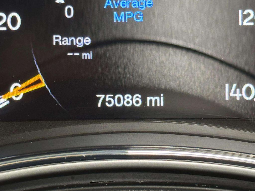 Used 2020 Ivory 3-Coat Jeep Summit image 25