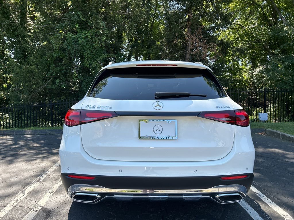 Thumbnail: 2025 Mercedes-Benz GLC - 3