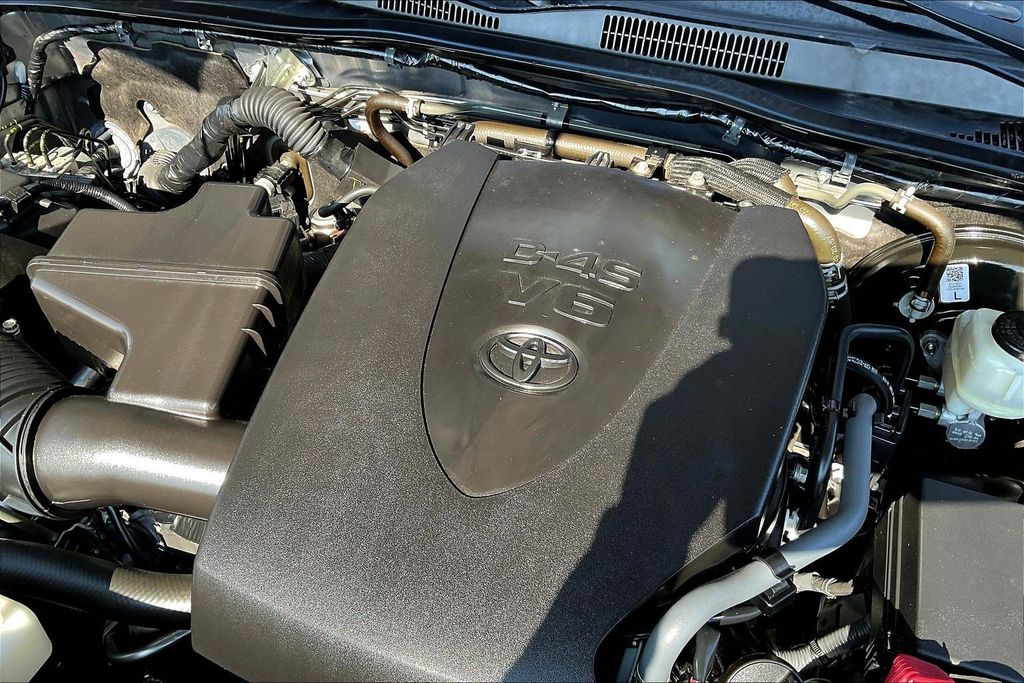 Used 2021 Toyota Tacoma Truck