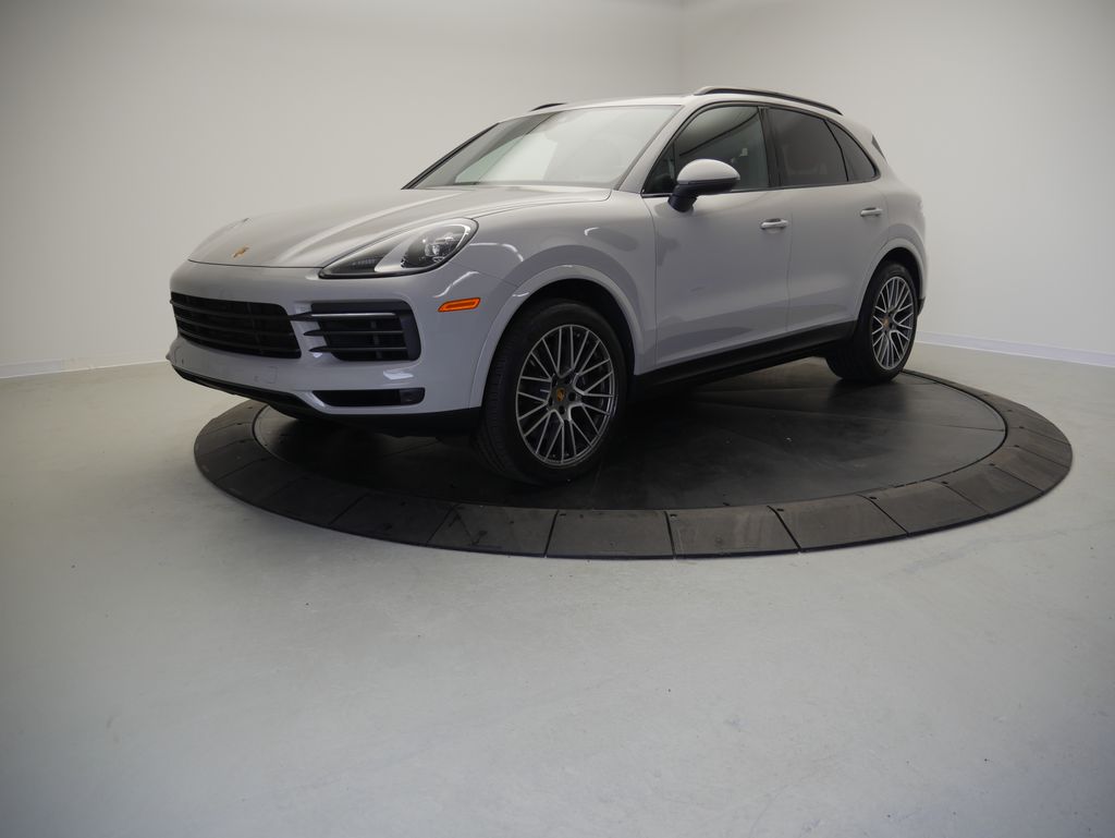 Thumbnail: 2023 Porsche Cayenne - 1