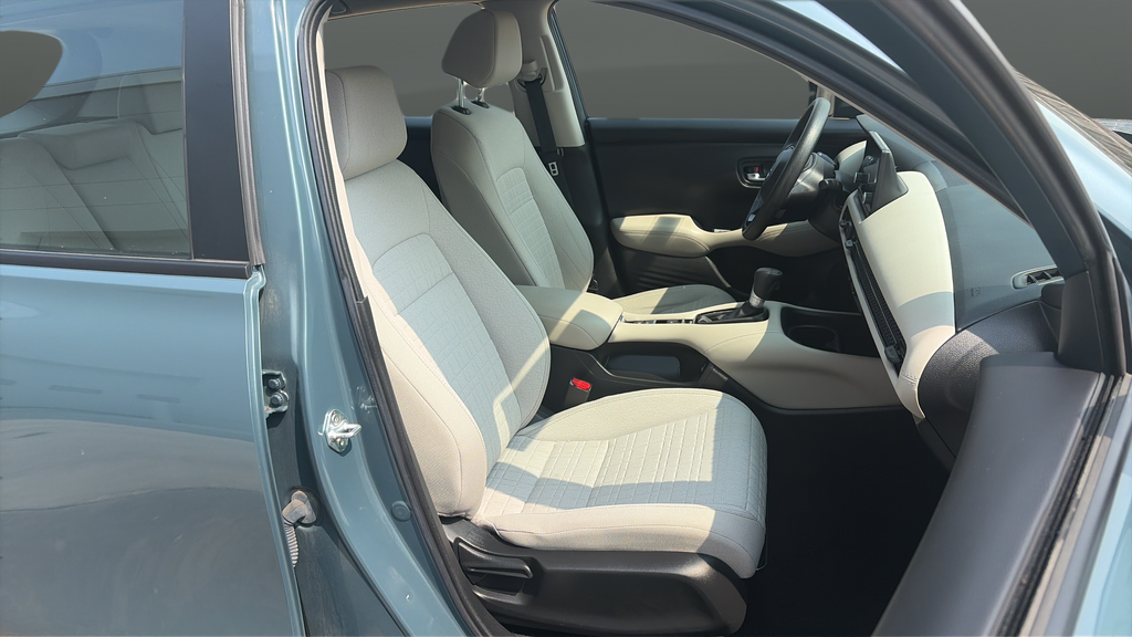 Certified Used 2023 Pearl Honda LX image 22