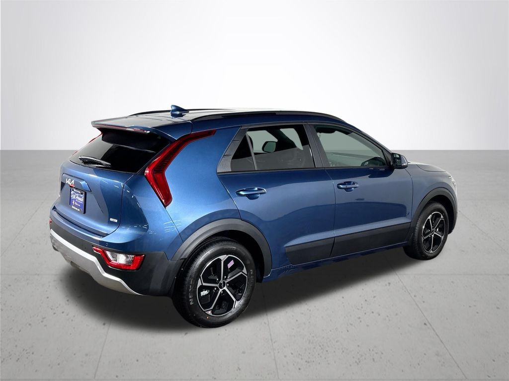2025 Kia Niro EX