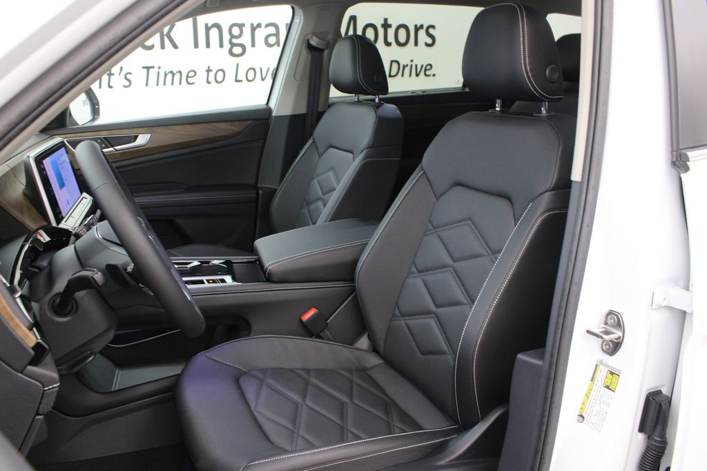 new 2026 Volkswagen Atlas car