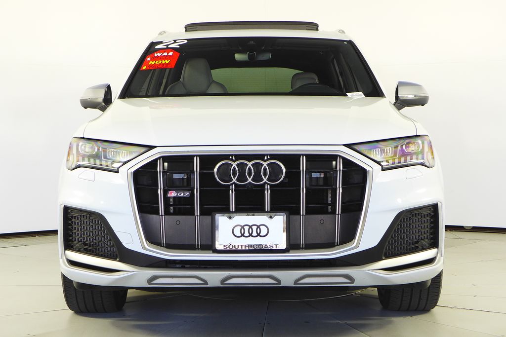 Thumbnail: 2022 Audi SQ7 - 3