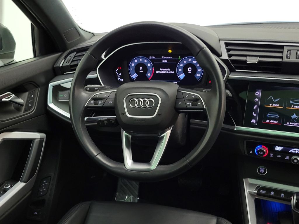 Thumbnail: 2023 Audi Q3 - 20