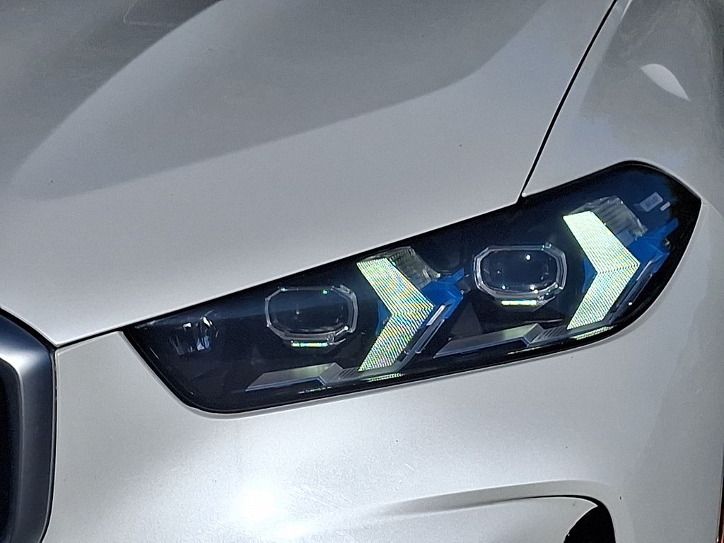 Thumbnail: 2025 BMW X5 - 9