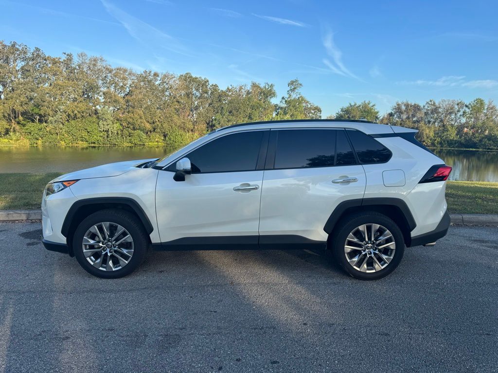 2019 Toyota RAV4 Limited 2