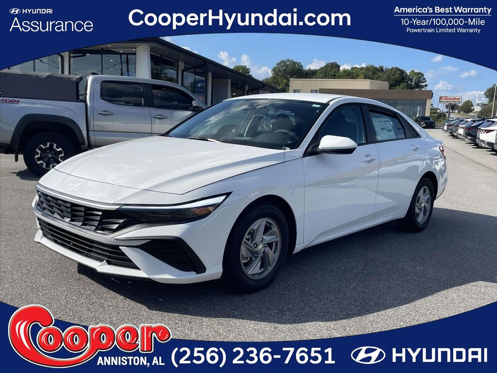 Serenity White 2026 Hyundai Elantra Sedan Front-Wheel Drive Continuously Variable Transmission