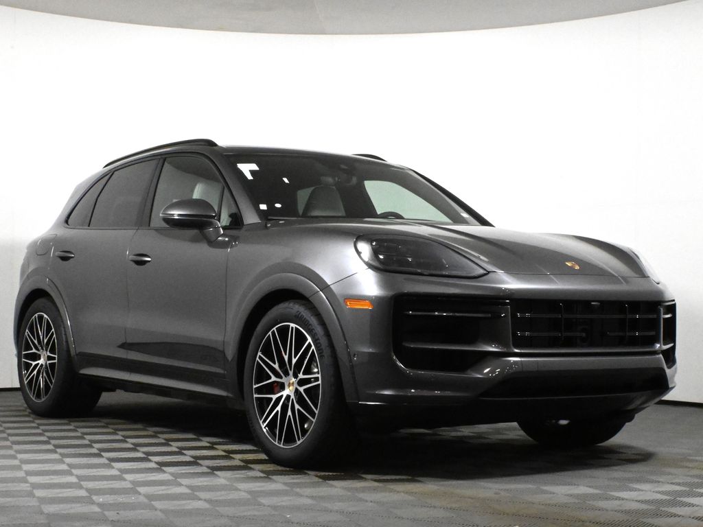 Thumbnail: 2026 Porsche Cayenne - 9