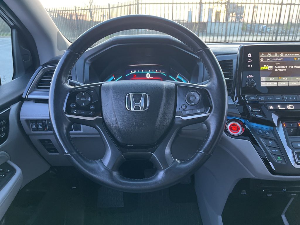 Thumbnail: 2021 Honda Odyssey - 18