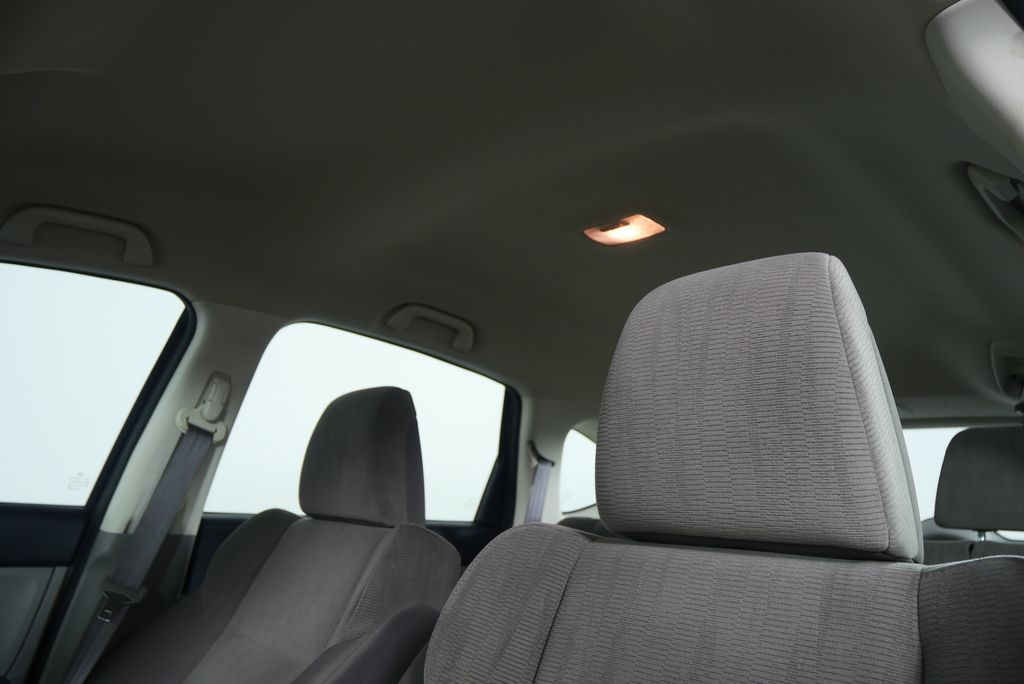 2014 Honda CR-V LX 11