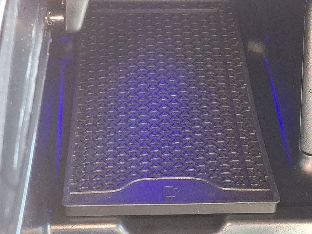 Thumbnail: 2025 Mercedes-Benz GLC - 17