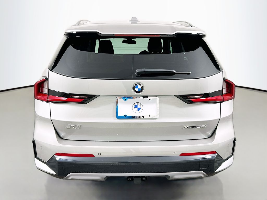 Thumbnail: 2026 BMW X1 - 6