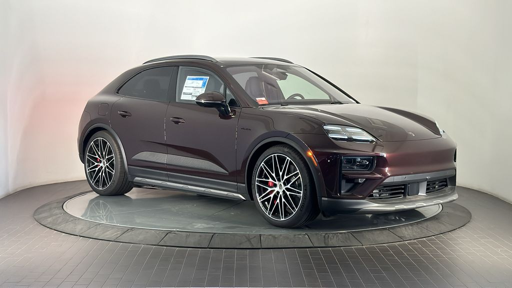 Thumbnail: 2025 Porsche Macan - 9