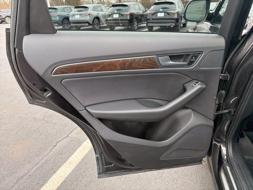 Thumbnail: 2015 Audi Q5 - 21