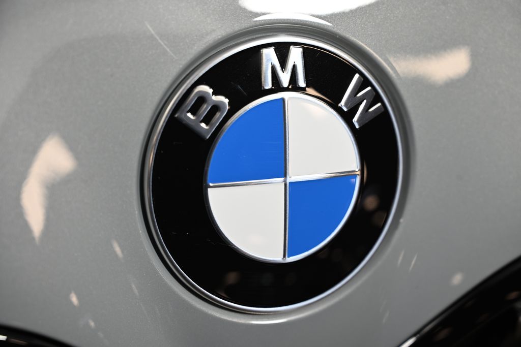 Thumbnail: 2026 BMW 4 Series - 21