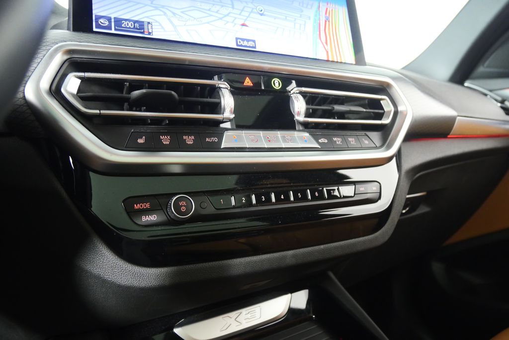 Thumbnail: 2022 BMW X3 - 23