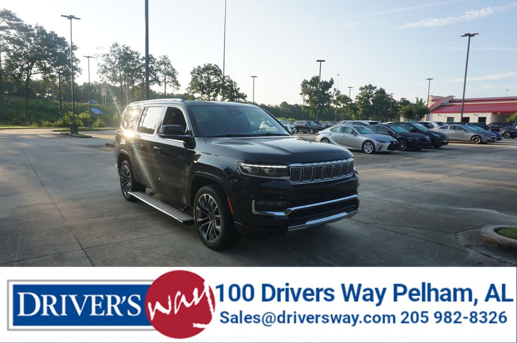  2022 Jeep Grand Wagoneer Series III 4WD   