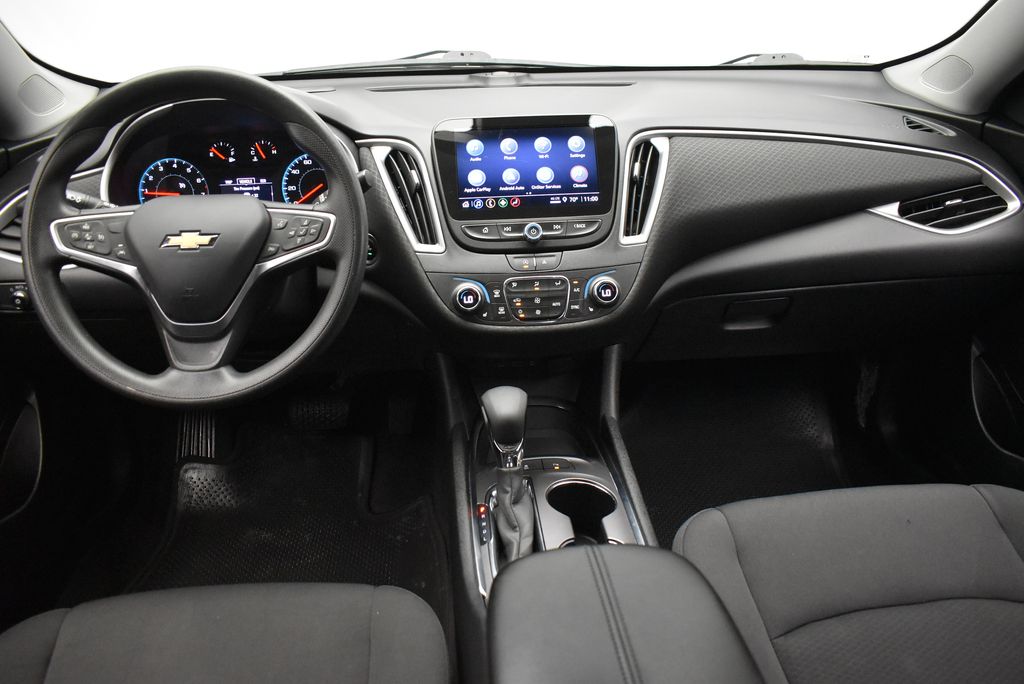 Thumbnail: 2022 Chevrolet Malibu - 26