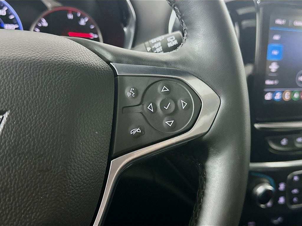 Used 2023 White Chevrolet Premier image 26