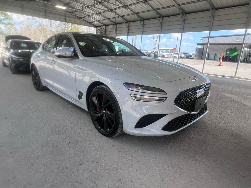 2023 Genesis G70 3.3T RWD