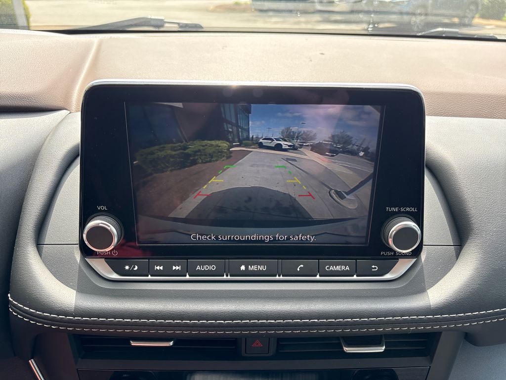 Used 2023 White Nissan SV image 15