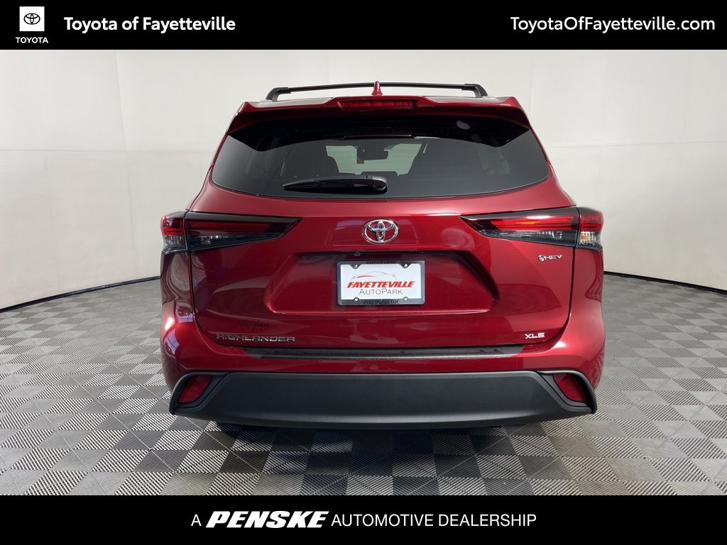Thumbnail: 2025 Toyota Highlander - 4