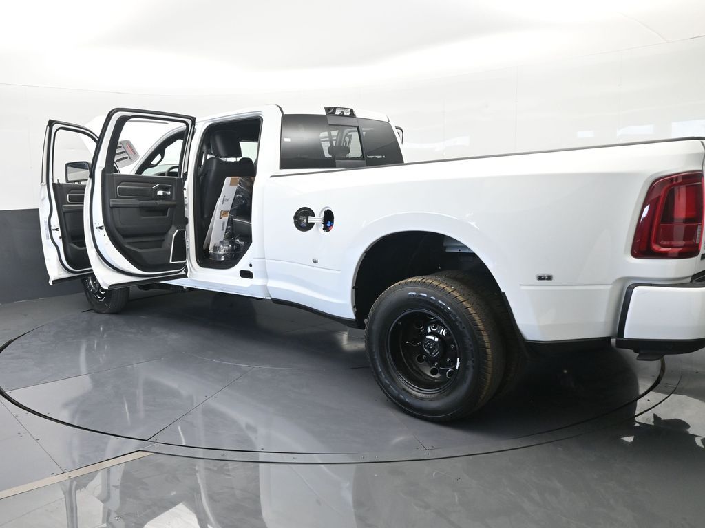 New 2026 Bright White Clearcoat Ram Laramie image 81