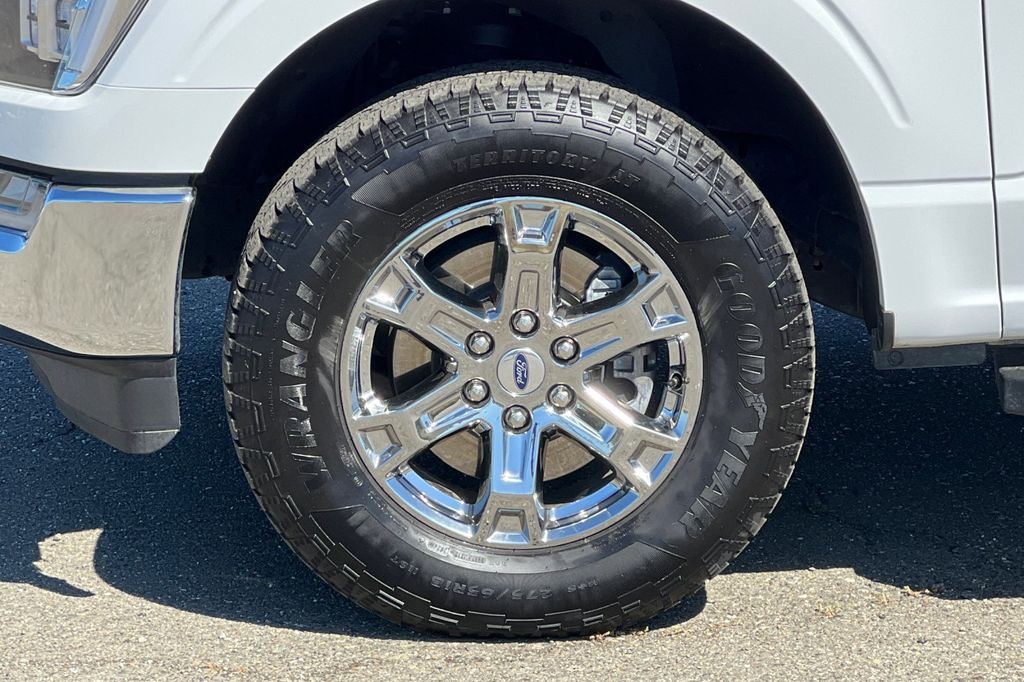 2023 Ford F-150 Lariat - Photo 11