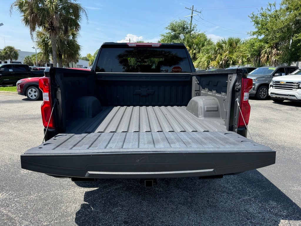 2022 Chevrolet Silverado 1500 LTD RST 12