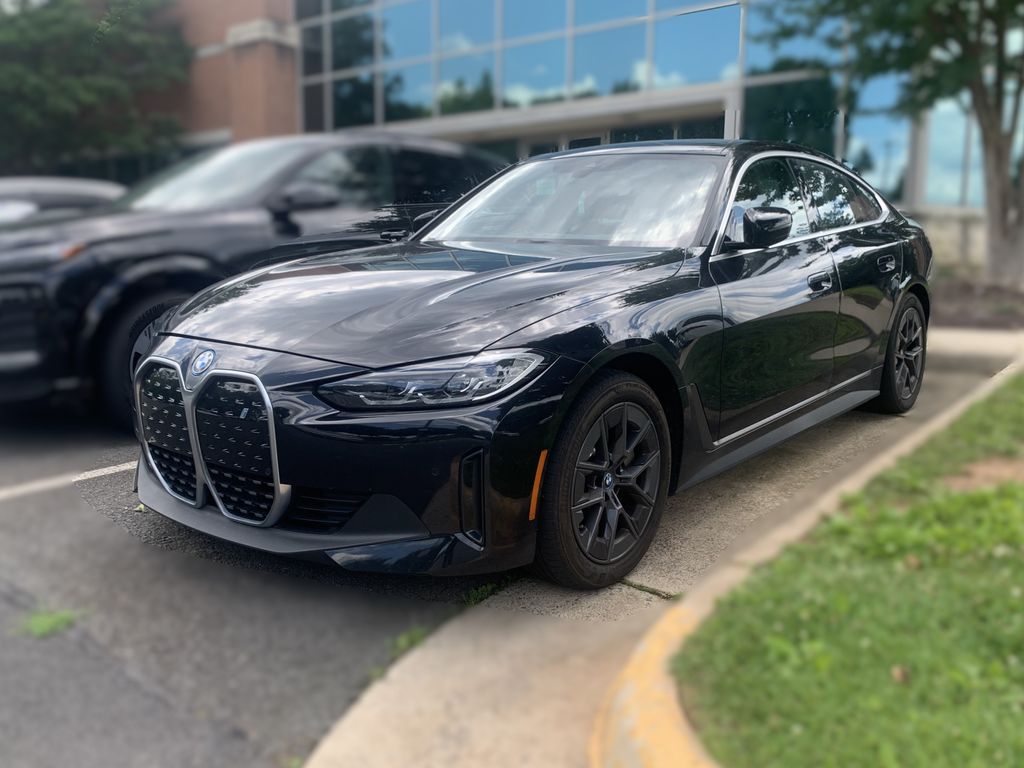 Thumbnail: 2024 BMW i4 - 3