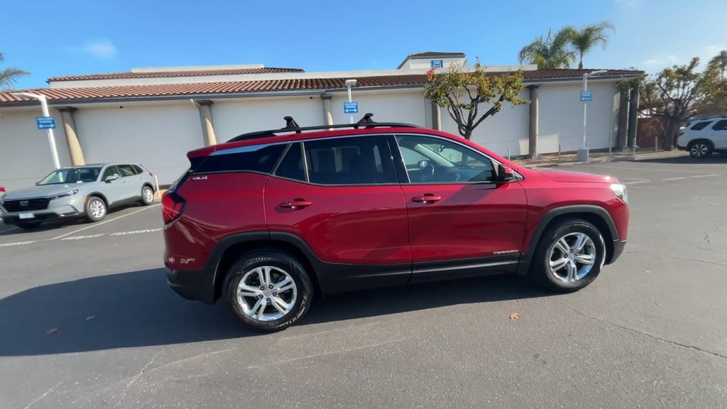 Thumbnail: 2020 GMC Terrain - 9