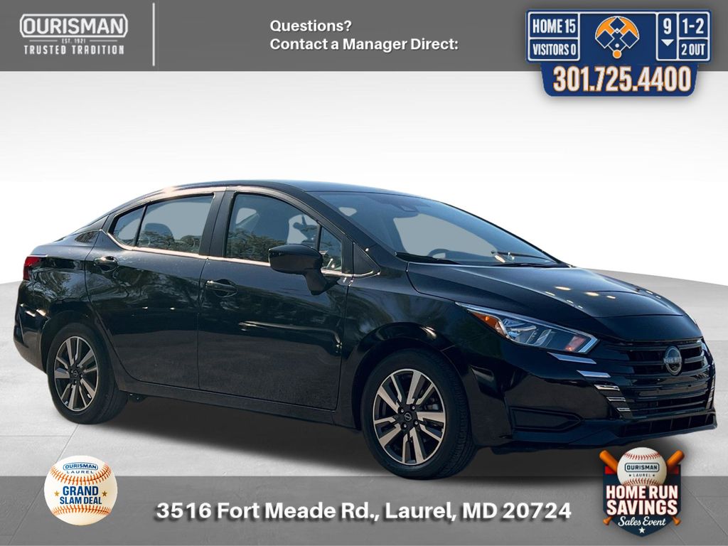 2023 Nissan Versa SV FWD