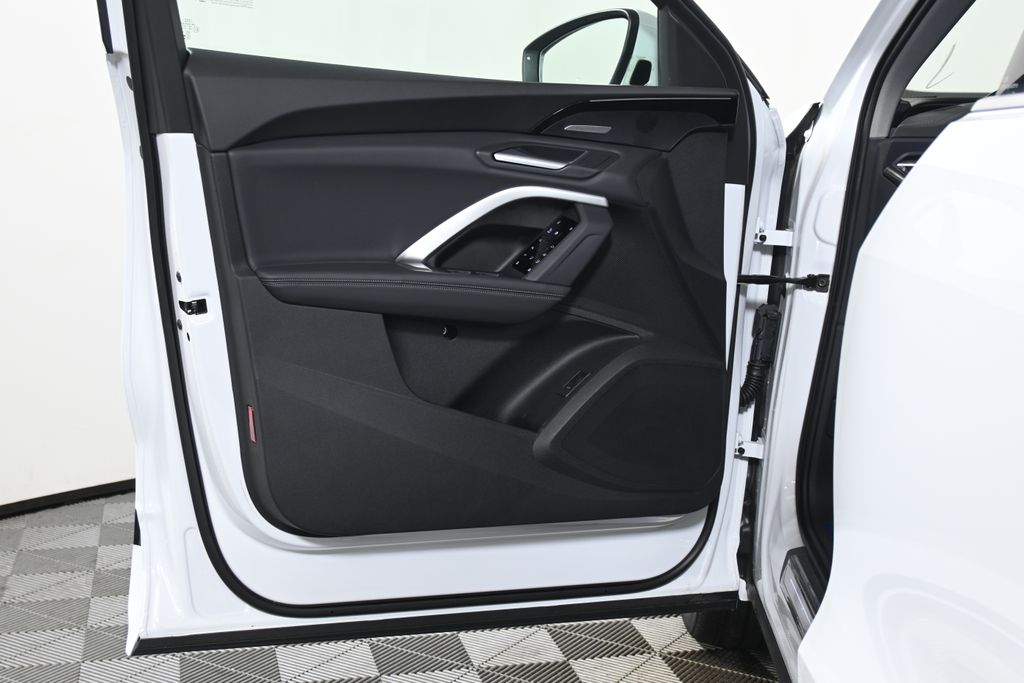 Thumbnail: 2025 Audi Q5 - 16