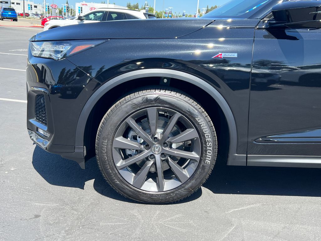 Thumbnail: 2026 Acura MDX - 5
