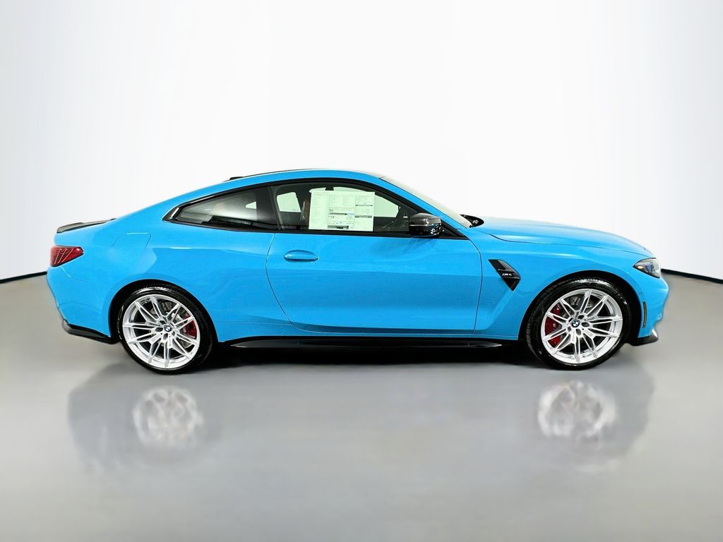 Thumbnail: 2027 BMW M4 - 4