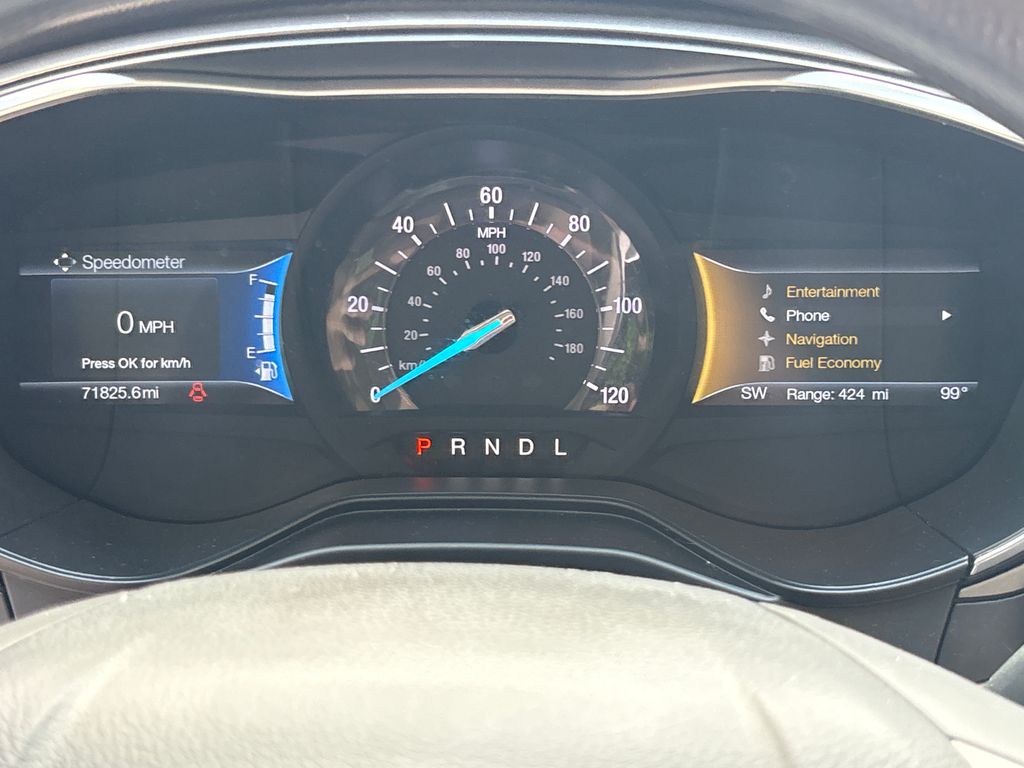 Used 2020 White Ford SE image 21