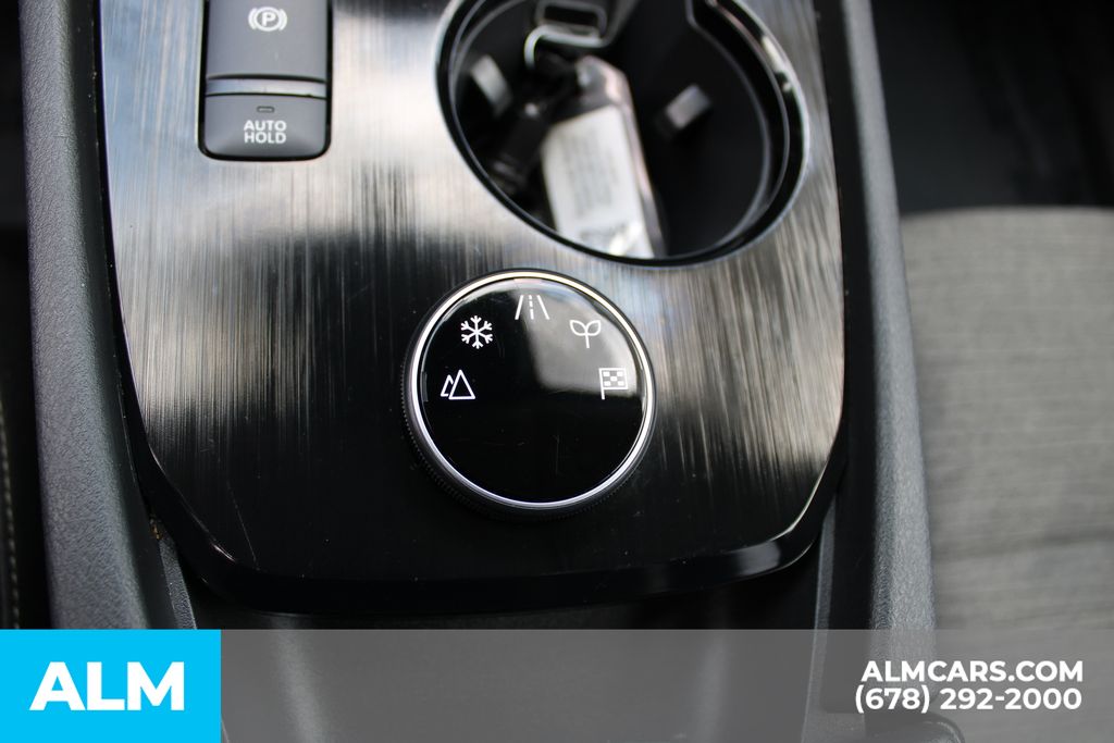 Used 2023 Black Nissan SV image 32