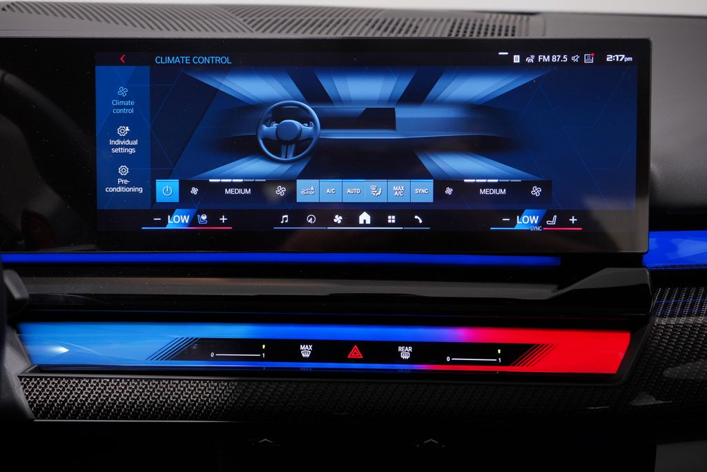 Thumbnail: 2026 BMW M5 - 14