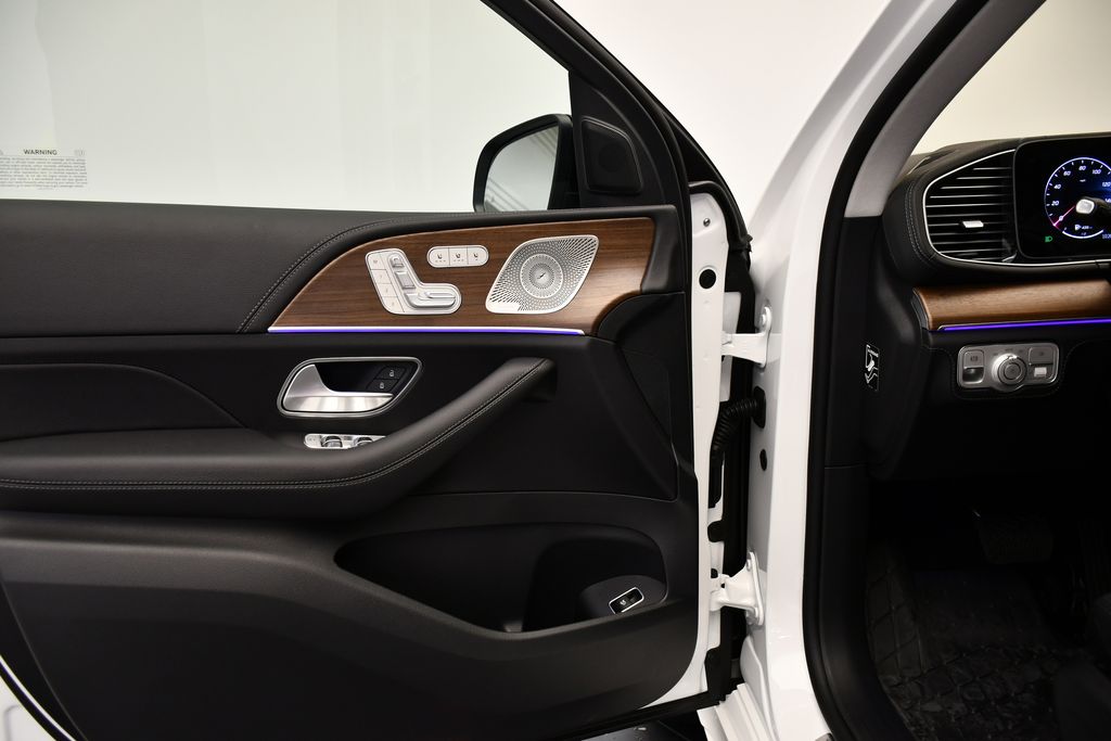 2025 Mercedes-Benz GLE 450 27