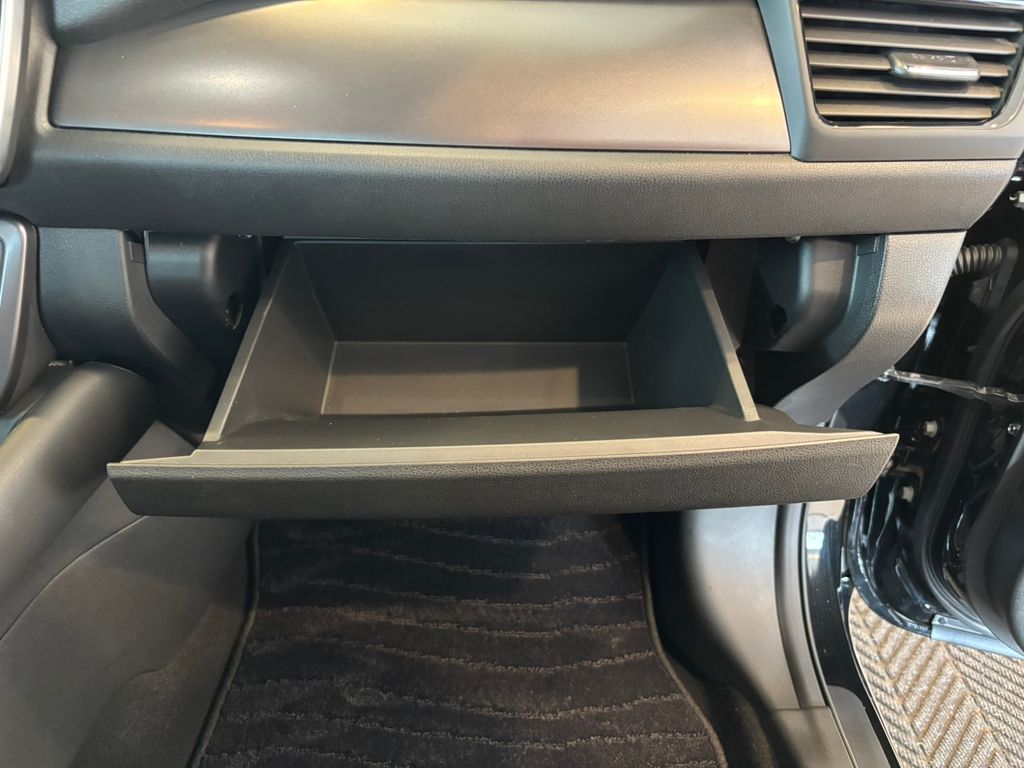 2024 Nissan Leaf S