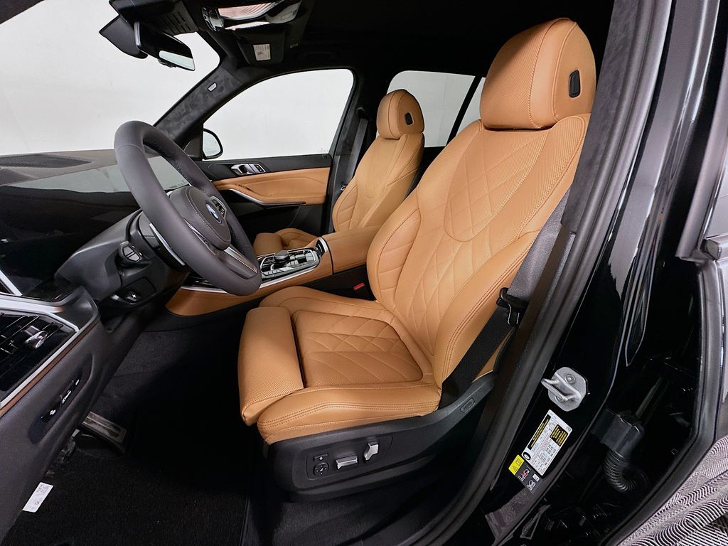 Thumbnail: 2026 BMW X5 - 16