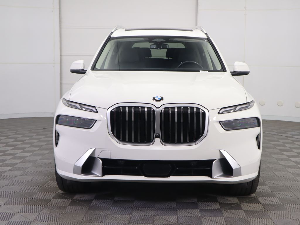 Thumbnail: 2023 BMW X7 - 2