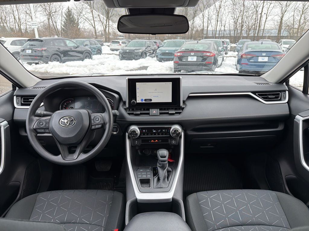 Thumbnail: 2025 Toyota RAV4 - 11