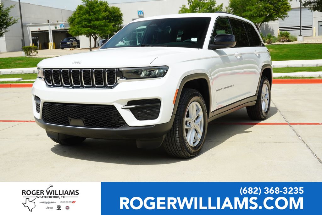Used Car 2025 Jeep Grand Cherokee  Laredo X For Sale Under $35,000 In Weatherford, Texas