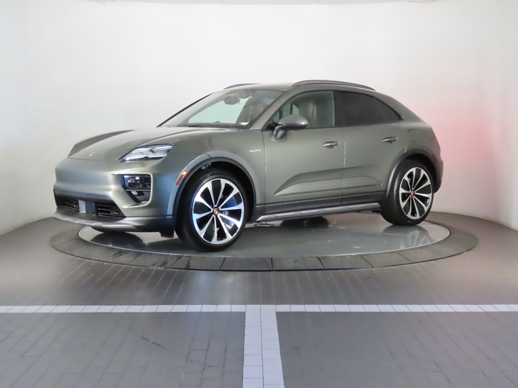 Thumbnail: 2025 Porsche Macan - 1