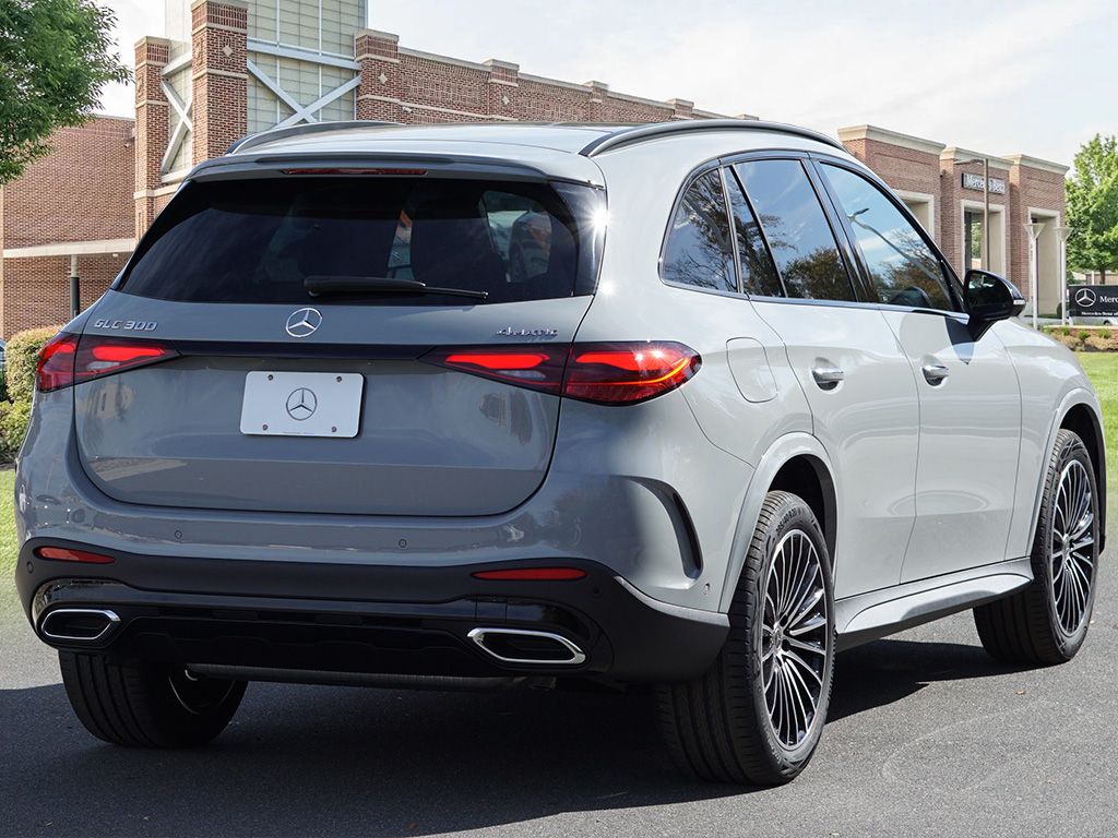 Thumbnail: 2026 Mercedes-Benz GLC - 6