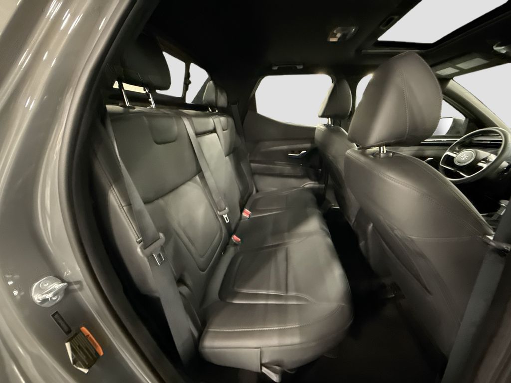 2024 Hyundai Santa Cruz Night 26