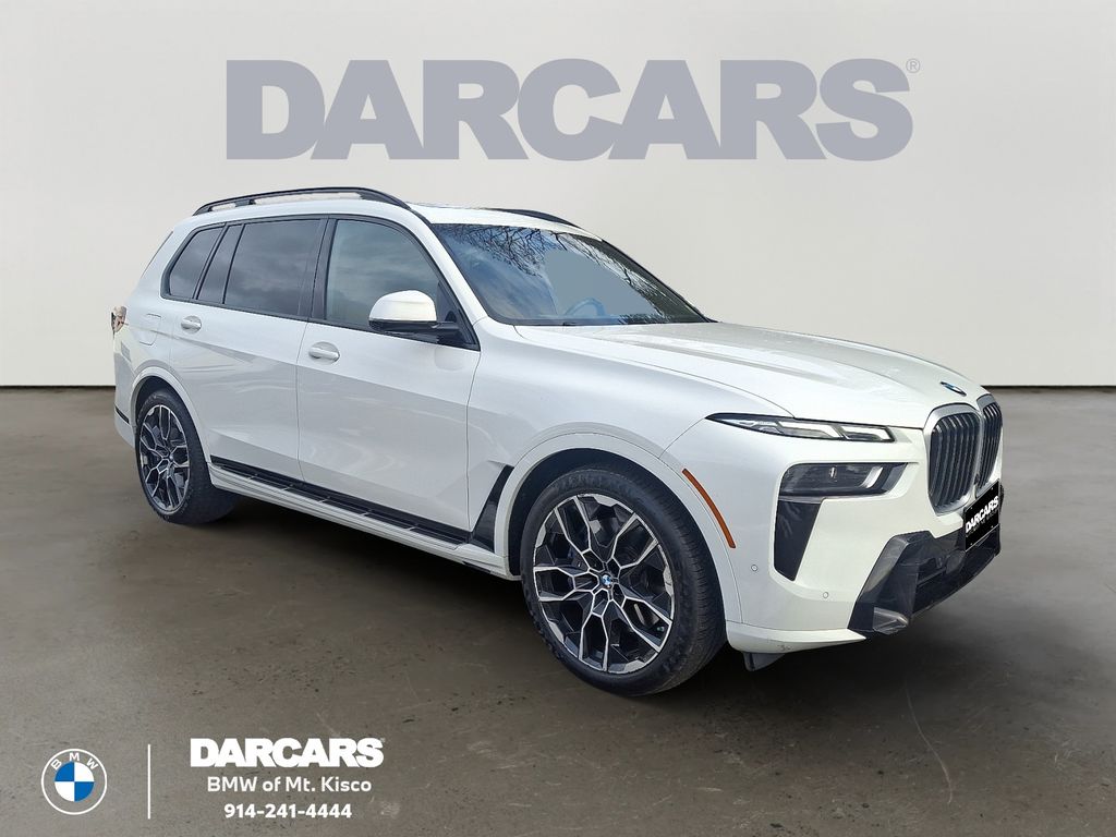2025 BMW X7 xDrive40i AWD